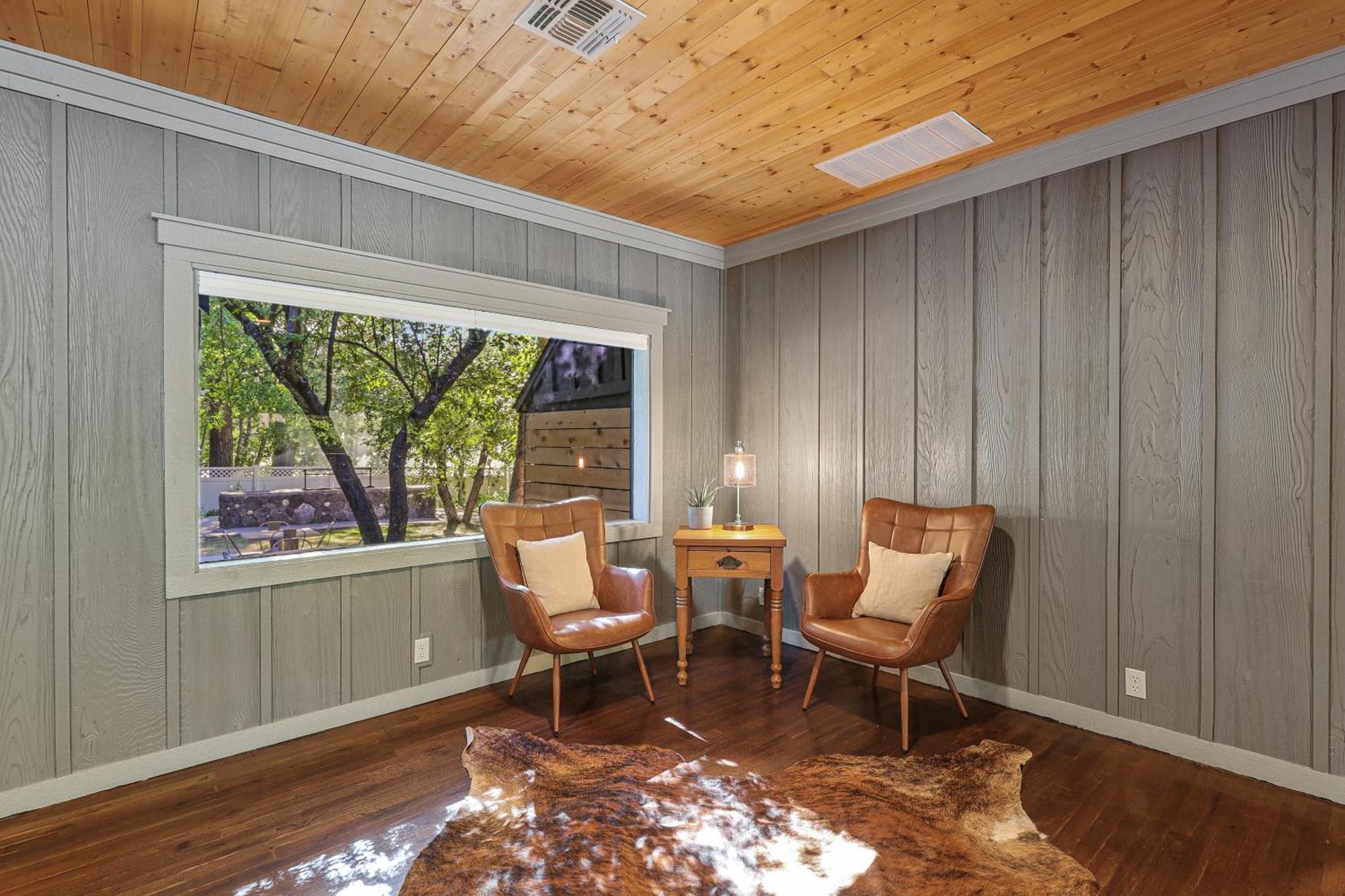 Shasta View Lodge McCloud Eksteriør billede