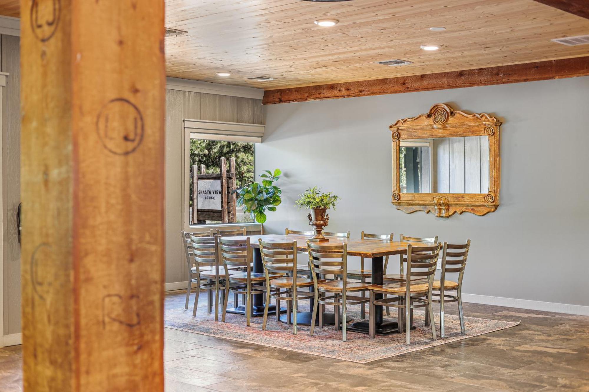 Shasta View Lodge McCloud Eksteriør billede