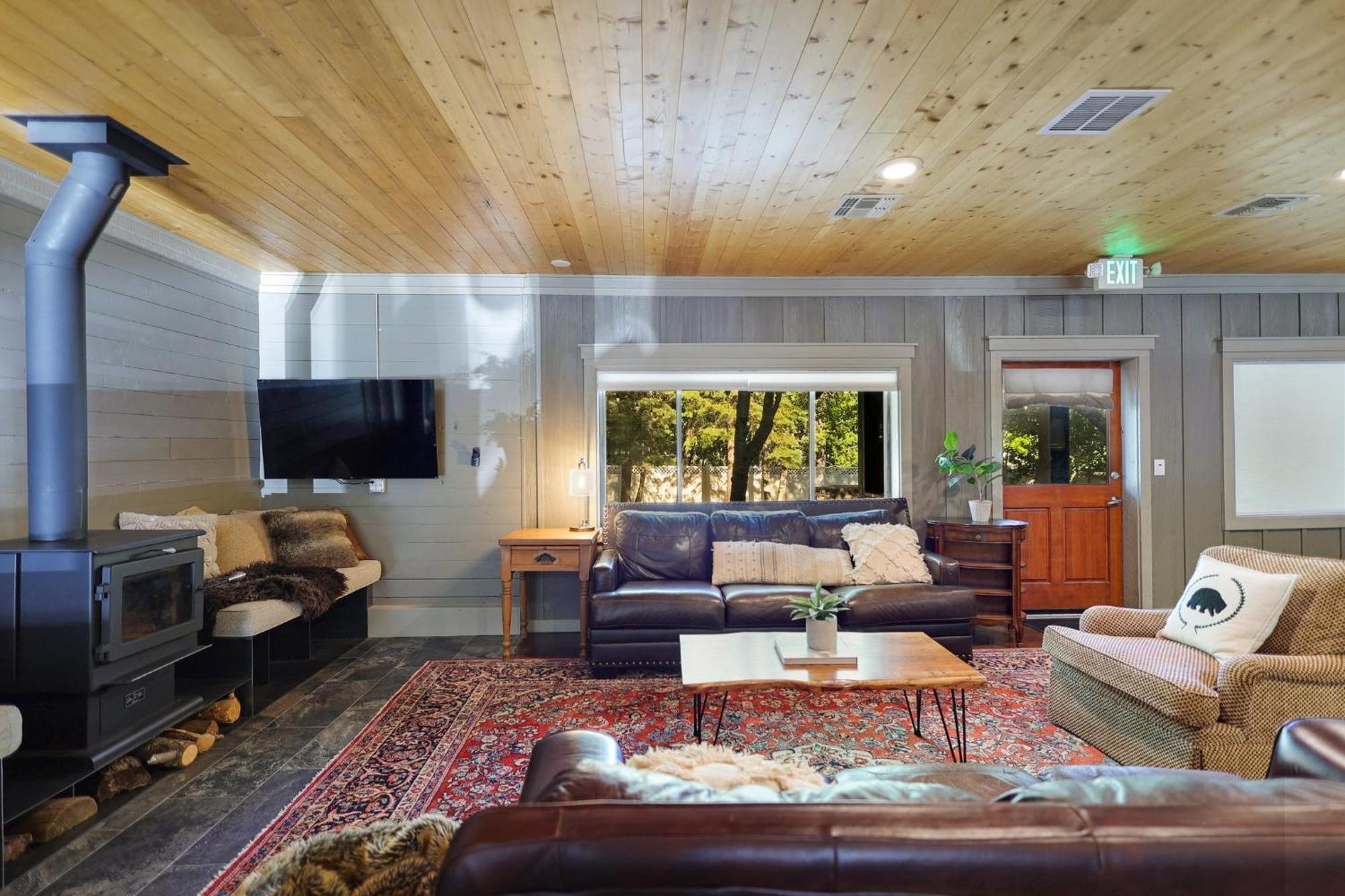 Shasta View Lodge McCloud Eksteriør billede